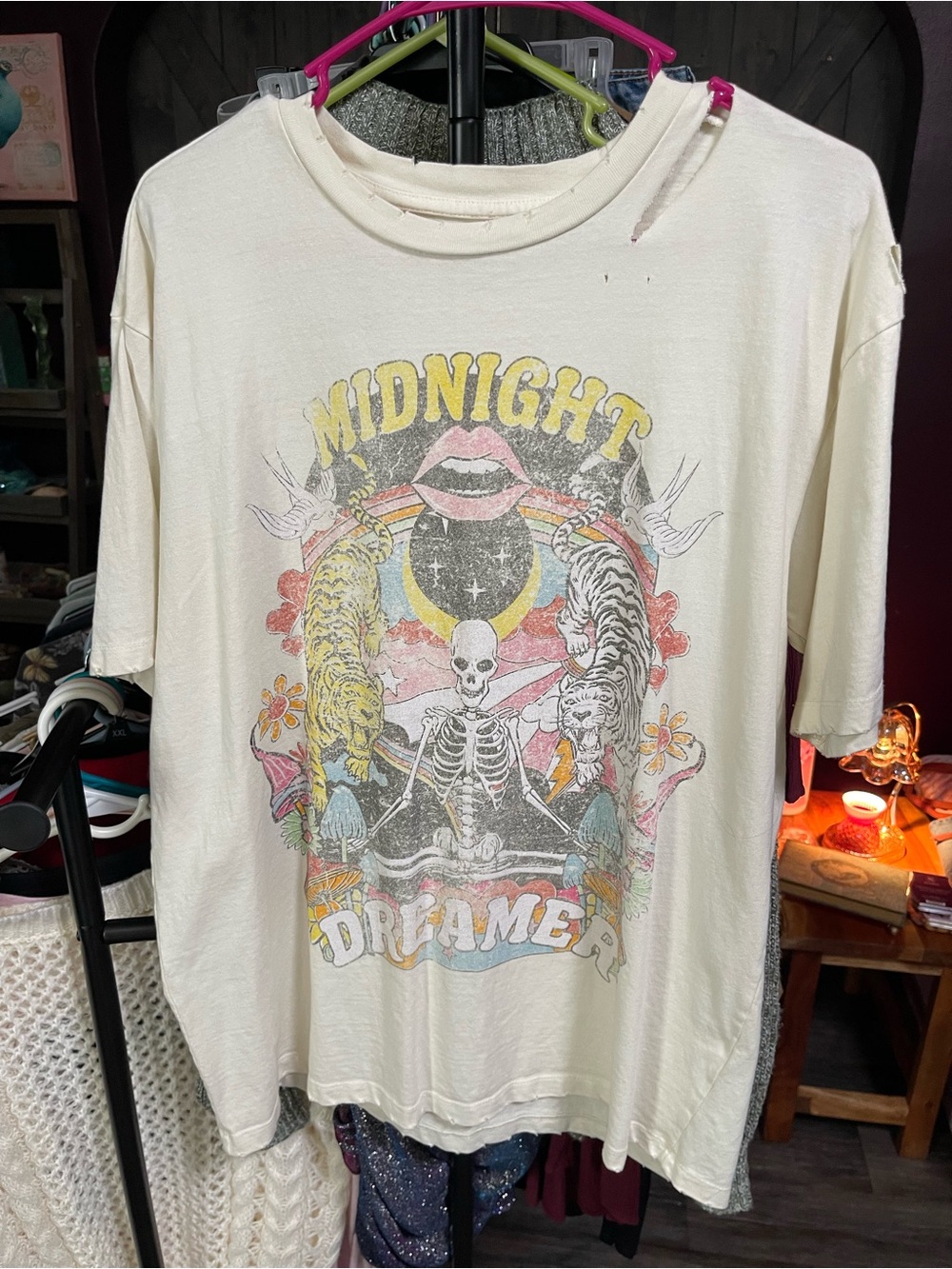 Midnight Dreamer Graphic Tee - Cream Vintage-Inspired Short Sleeve